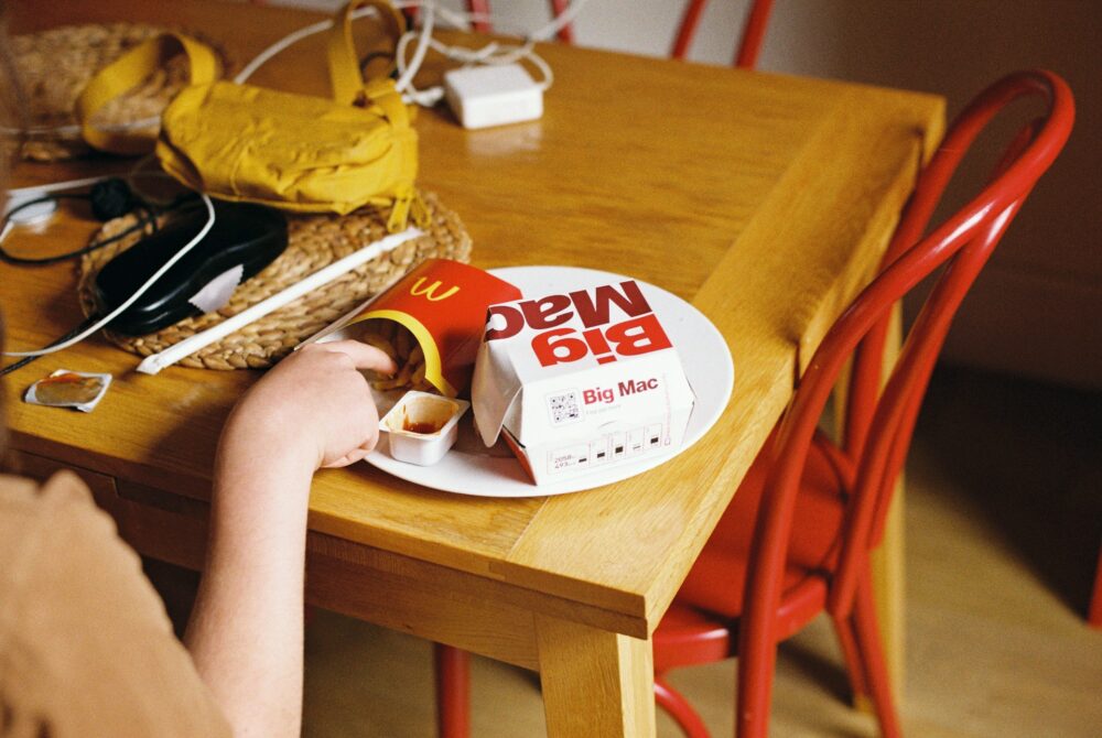 【店員はここを見てる】マック勉強で「追い出される人」と「黙認される人」の決定的な違い